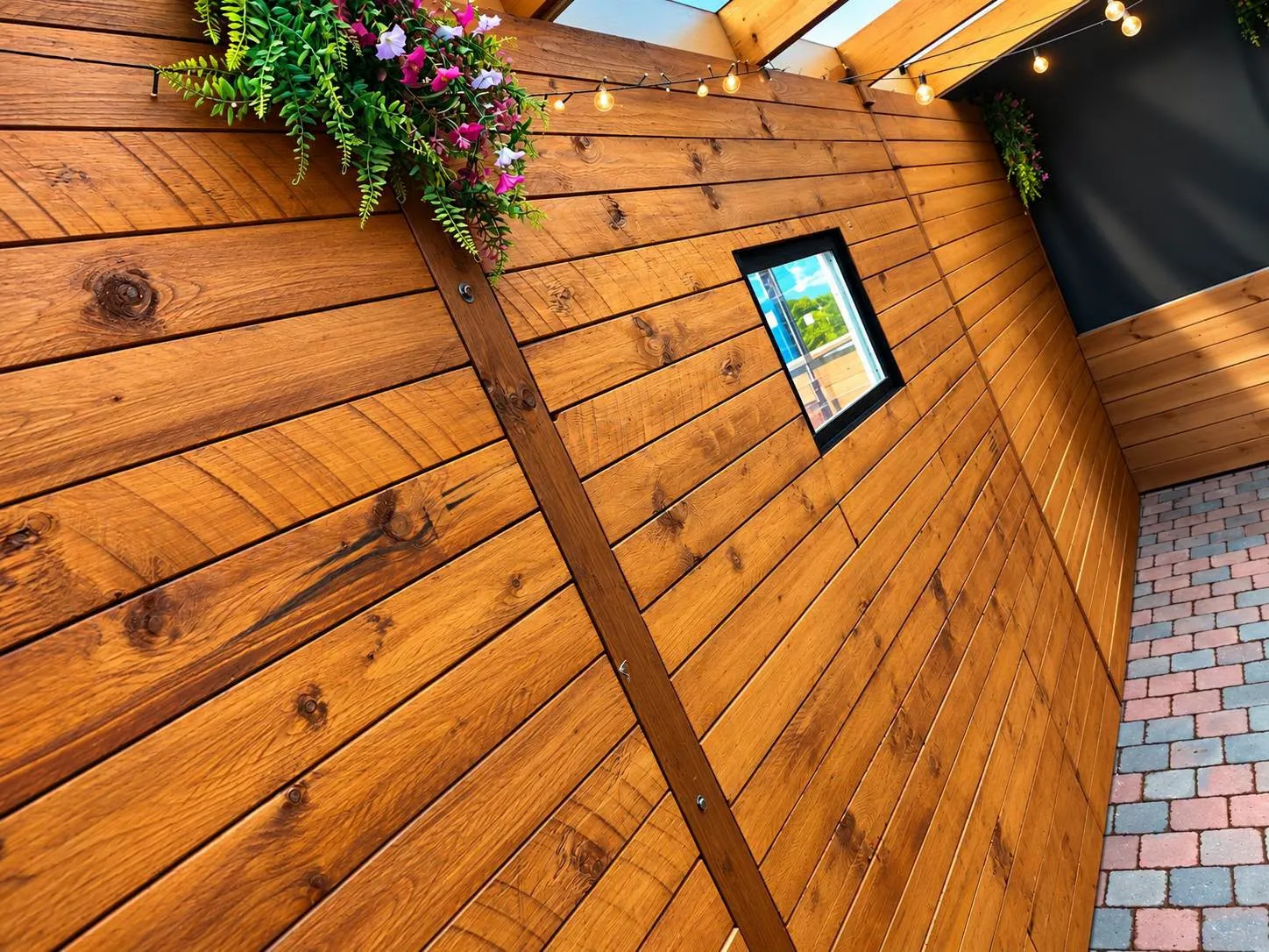 Terrasse chalet chauffée du restaurant by double M à Cheratte (Visé)